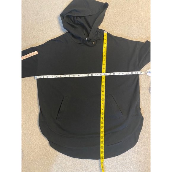Time and Tru Black Hoodie Size M - Picture 2 of 6